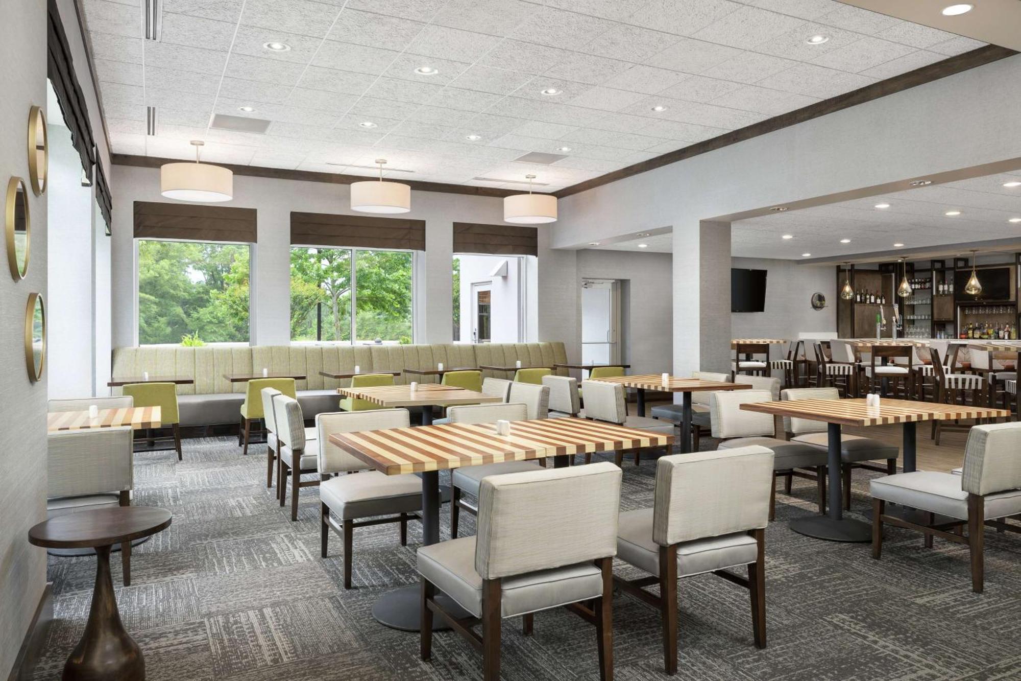 Hilton Garden Inn Greenville Ngoại thất bức ảnh