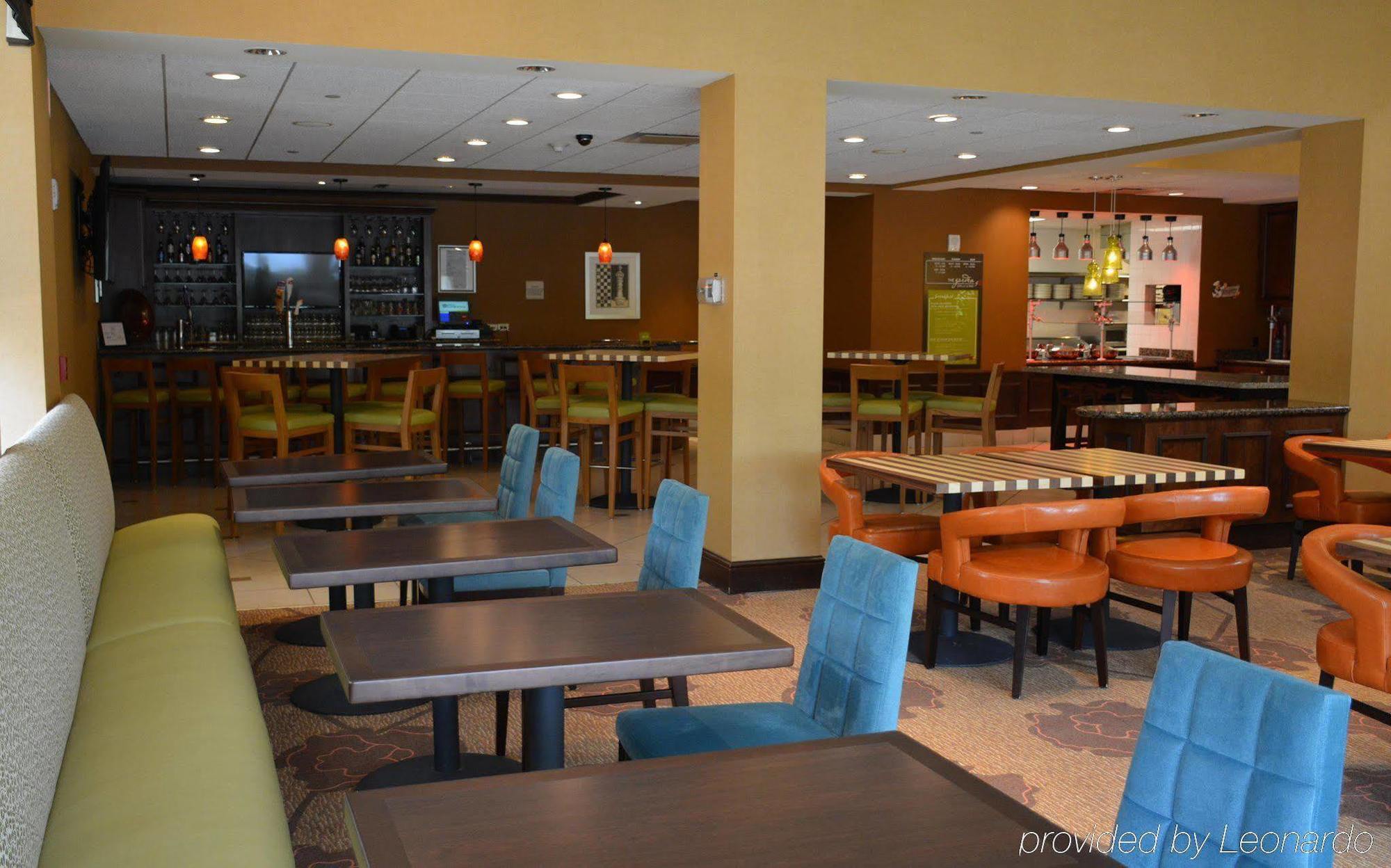 Hilton Garden Inn Greenville Ngoại thất bức ảnh